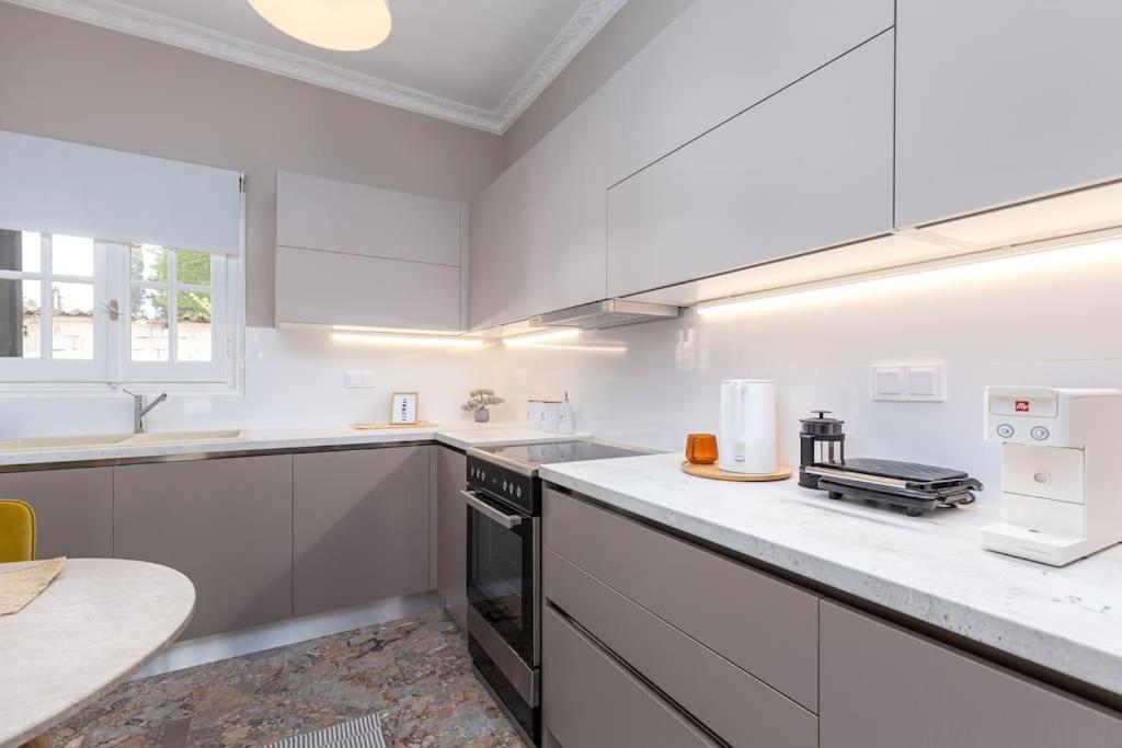 Angelikis House Apartment Kompitsion Bagian luar foto